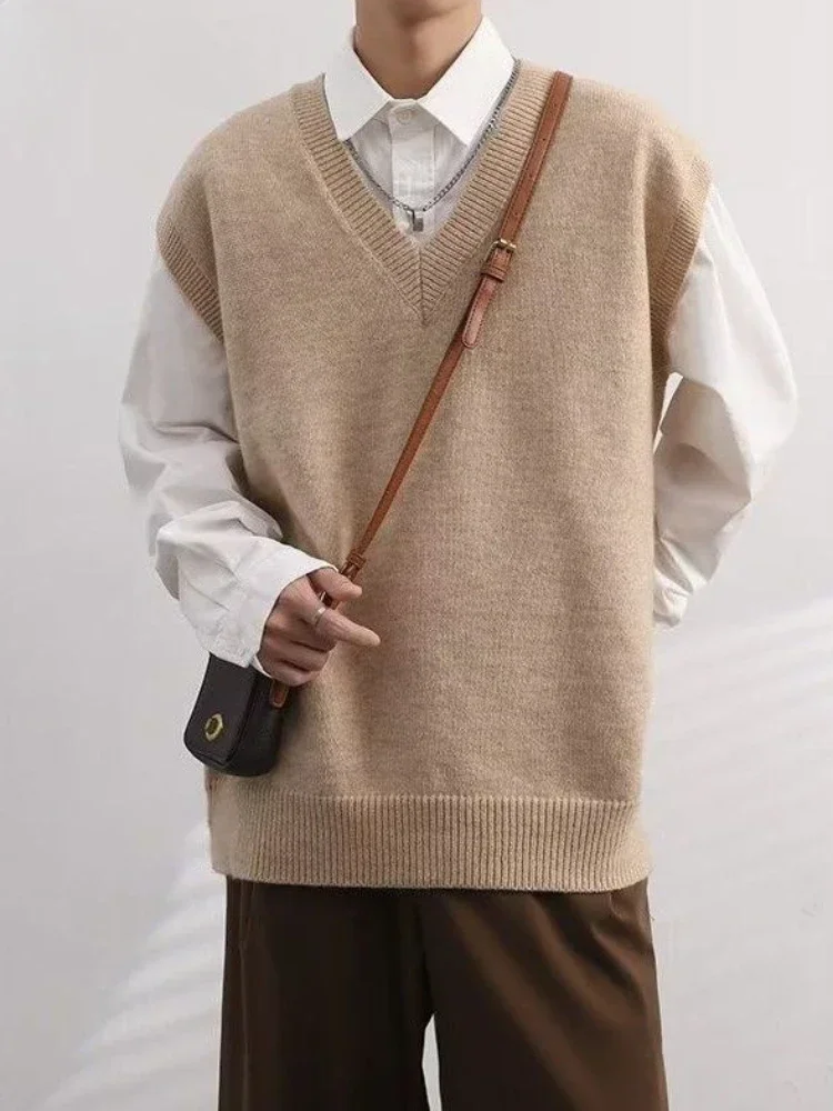 Winter Clothing Trends - Gilet Gilet Beige Scollo a V