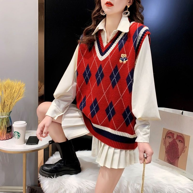 Gilet in maglia rossa per donn - Winter Clothing Trends recensione e prezzo