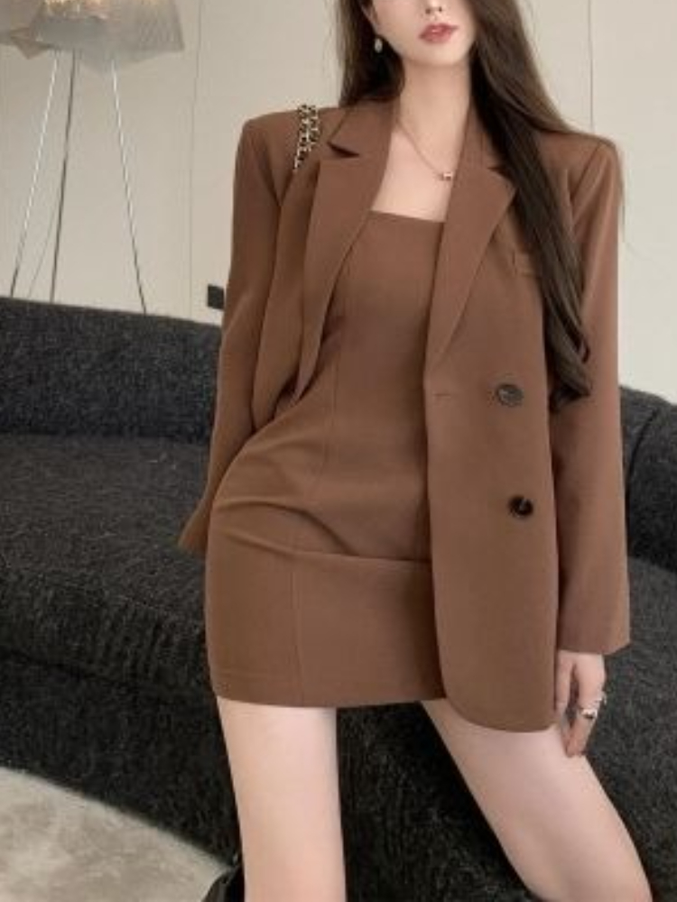 Autunno Inverno Marrone Elegan - Winter Clothing Trends recensione e prezzo
